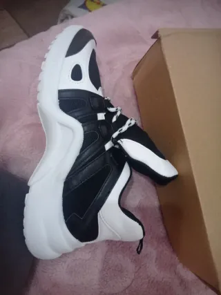 Zapatillas deportivas hombre negras y blancas