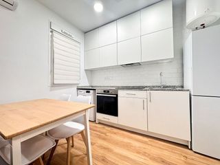 Piso en venta en Cuatro Caminos en Madrid