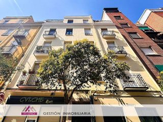 Piso en venta en Cuatro Caminos en Madrid