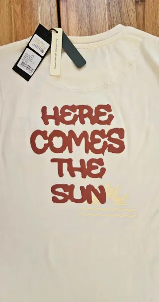 Camiseta Here Comes The Sun Talla S