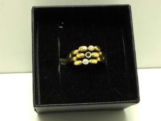 anillo oro 18k con piedra con circonita