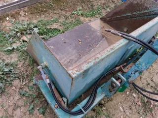 Pala trasera para tractor