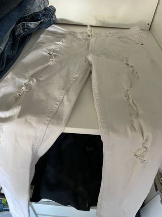 Pack vaqueros rotos distinto color