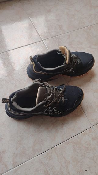 Deportivas Asics