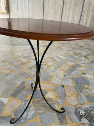 Tavolino rotondo intarsiato legno