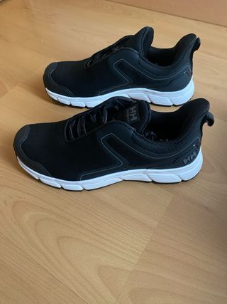 Zapatos seguridad Helly Hansen T.43. Nuevo