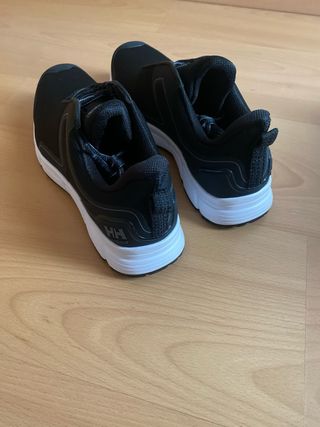 Zapatos seguridad Helly Hansen T.43. Nuevo