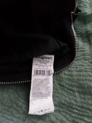 Neceser Desigual Negro Brillante