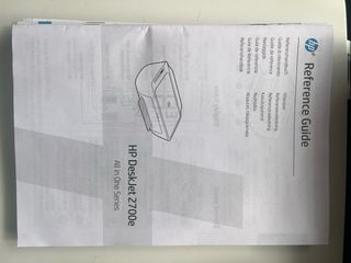 Stampante HP DeskJet 2700e con scanner