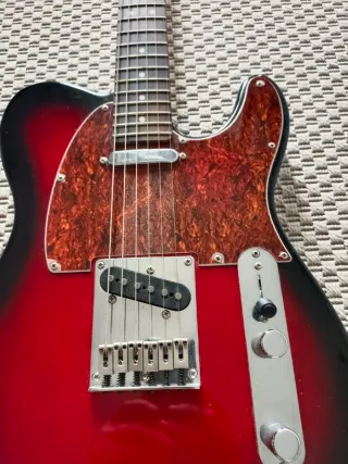 Squier by Fender Telecaster Standard