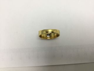 anillo oro 18k con piedra con circonita