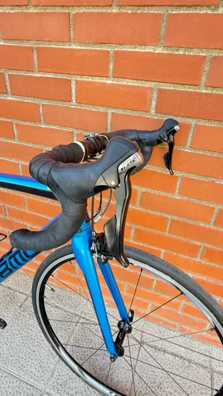 Bicicleta de carretera BMC Team Machine SRL 02