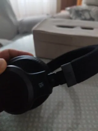 Auriculares JBL Live 660 NC Negros