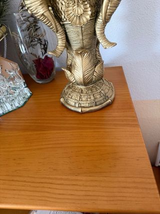 Mueble salón madera vitrinas y cajón