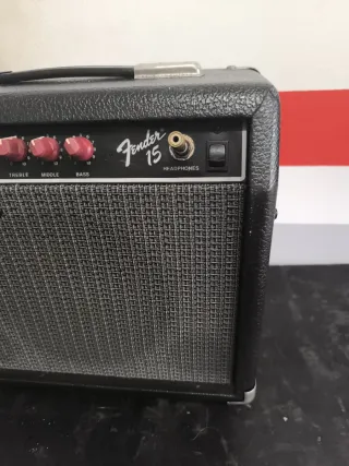 Altavoz Fender Negro