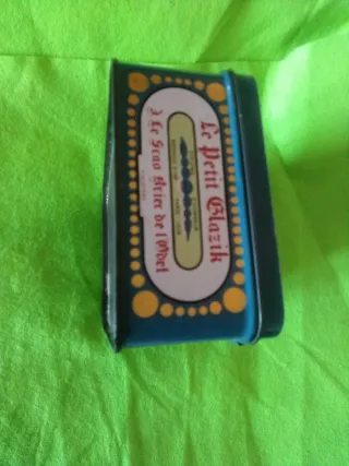 Lata decorativa francesa