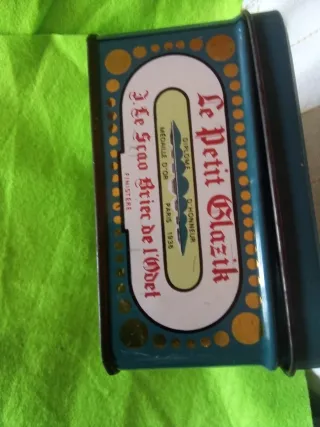 Lata decorativa francesa