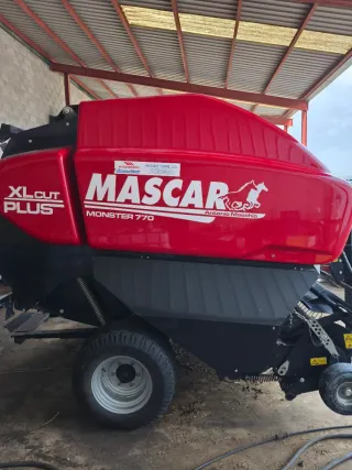 Rotoempacadora MASCAR MONSTER 770