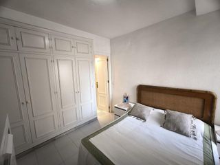 Piso en venta en El Faro de Calaburra - Chaparral en Mijas