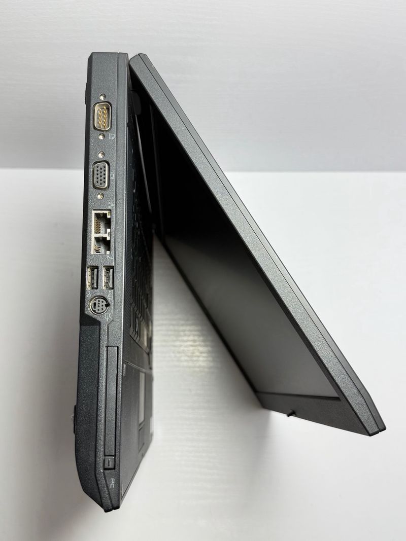 Dell Latitude E5500 Core 2 Duo / 4Gb / 500Gb afbeelding 7