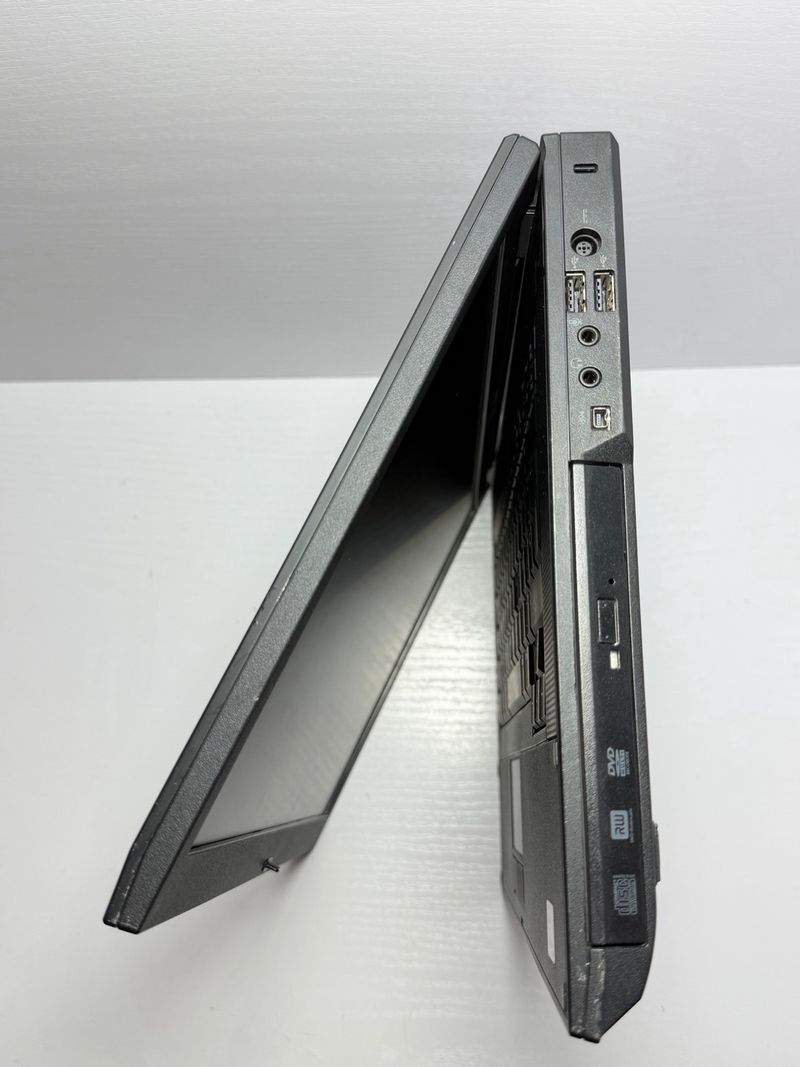 Dell Latitude E5500 Core 2 Duo / 4Gb / 500Gb afbeelding 6