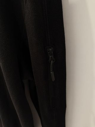 Sudadera Zara Negra