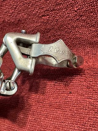 Desviador Zeus abrazadera