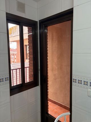 Se alquila piso en Cuenca Capital