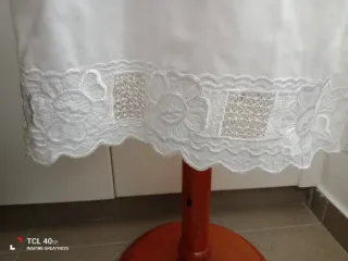 Nueva Bata blanca bordada