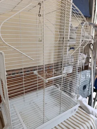 Jaula grande para pájaros