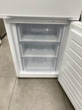 Nevera mrca ICECOOL 185/60cm clase A+ con garantía