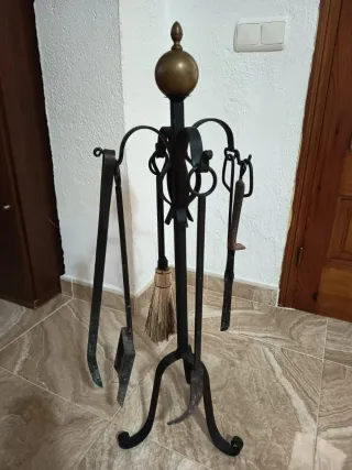 Juego de chimenea metal negro y dorado