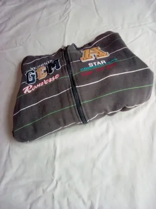 Chaqueta infantil con cremallera