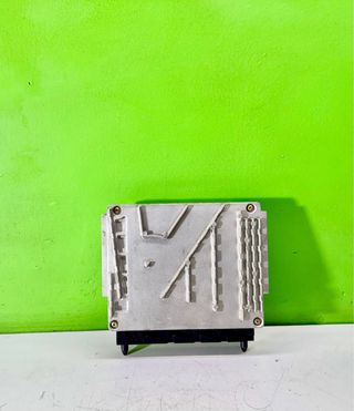 0281010319 Centralita UCE Motor Volvo XC90 2.4D