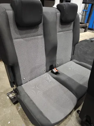 Conjunto asientos traseros Opel Combo Life. 2019