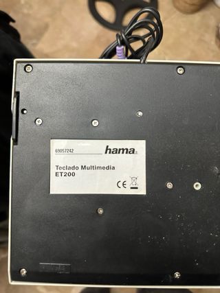 Teclado Hama Multimedia ET200