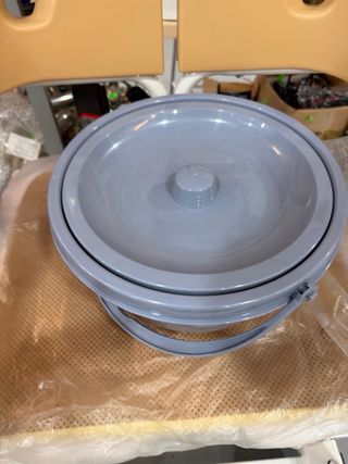 Silla WC con Ruedas Nueva para Mayores