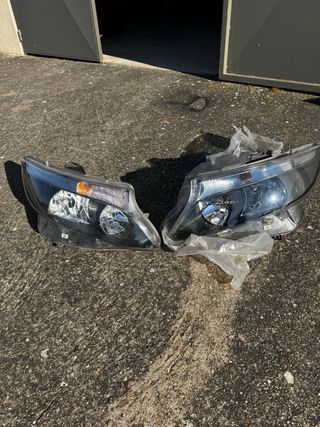 Juego Faros Delanteros Mercedes Clase V