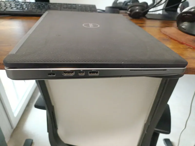 Dell Precision 7520 i7-7820HQ 32GB RAM 238GB SSD afbeelding 4