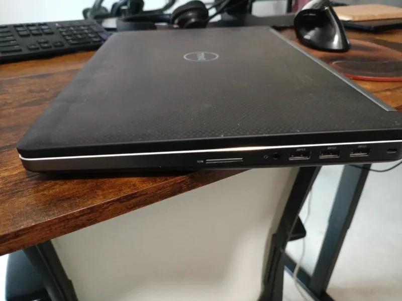 Dell Precision 7520 i7-7820HQ 32GB RAM 238GB SSD afbeelding 5