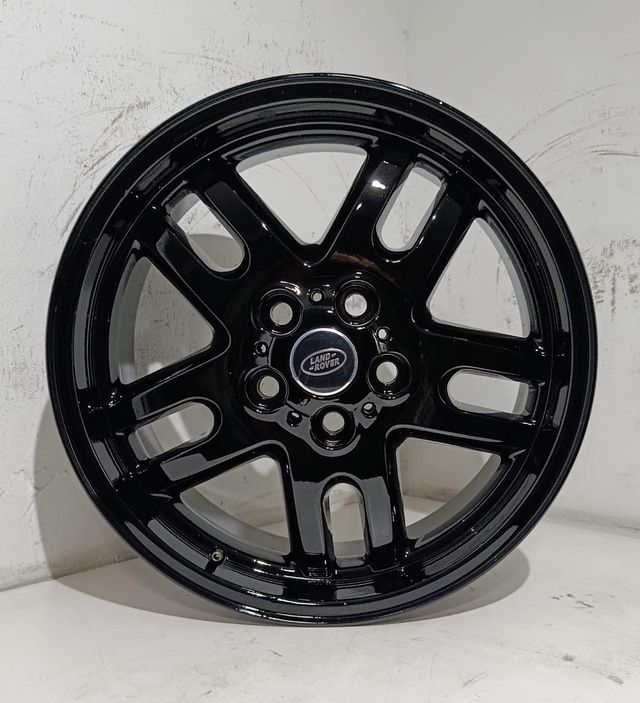Juego de Llanta Land Rover 18 pulgadas 5x120