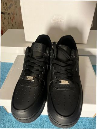 Nike Air Force 1 Low '07 Negras Talla 41