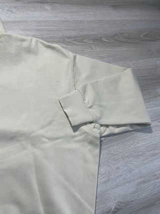 Sudadera Zara cuello cremallera beige