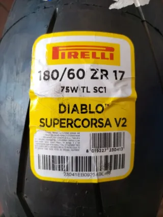 Neumático Pirelli supercorsa V2 SC1 185€