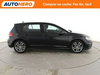 Volkswagen Golf 2.0 TDI Sport by R-Line BlueMotion