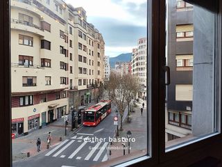 Piso en alquiler en Indautxu en Bilbao