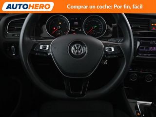 Volkswagen Golf 2.0 TDI Sport by R-Line BlueMotion