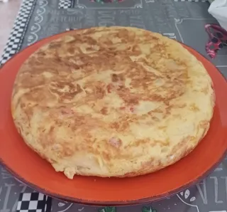 SE HACEN TORTILLAS POR ENCARGO.