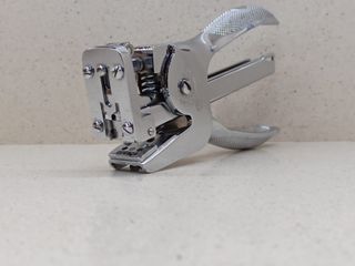 Grapadora El Casco 85