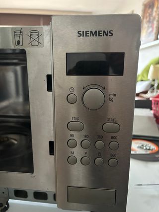 Microondas empotrable Siemens por piezas